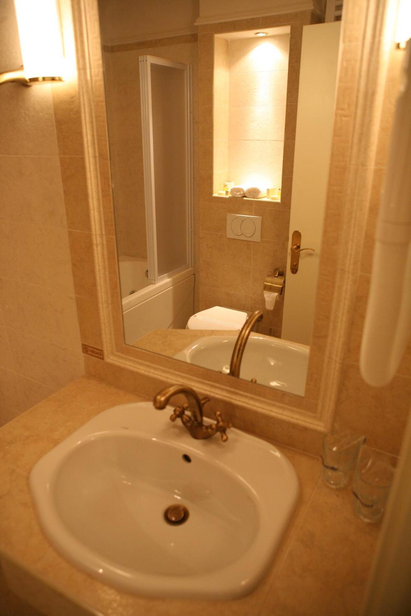 Hotel Villa Viktorija Μπάνια Λούκα Εξωτερικό φωτογραφία